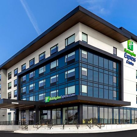 Holiday Inn Express & Suites St Thomas セントトーマス エクステリア 写真