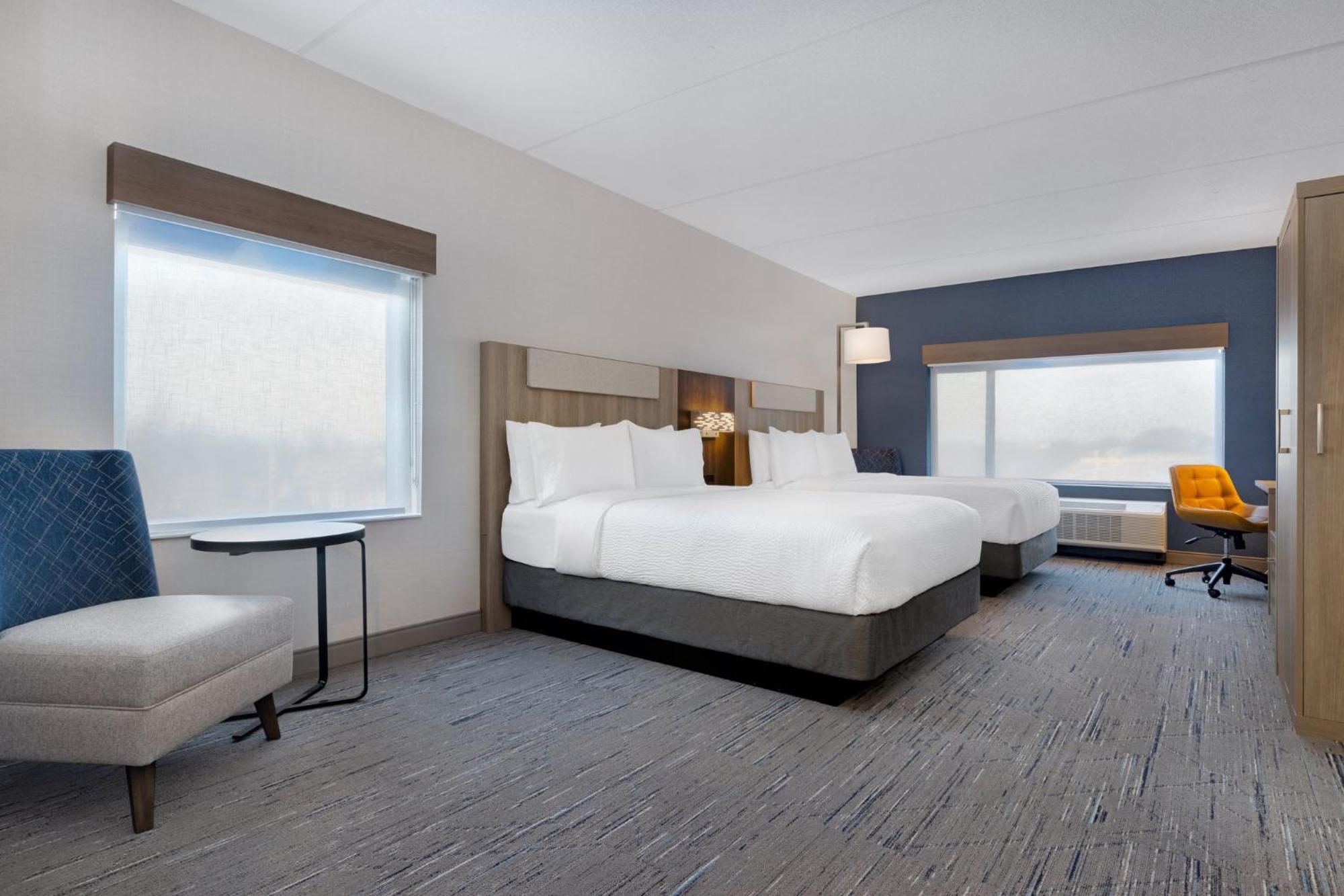 Holiday Inn Express & Suites St Thomas セントトーマス エクステリア 写真